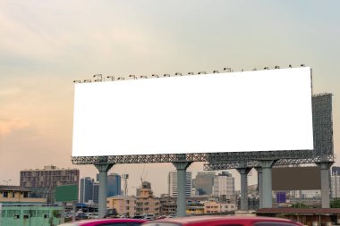 Billboard veya reklam afiş reklam kavramı arka plan için bina.