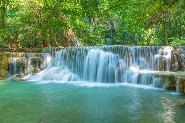 Div Vodopád Hluboké Deštné Pralesní Džungli Huay Mae Kamin Vodopád — Stock fotografie