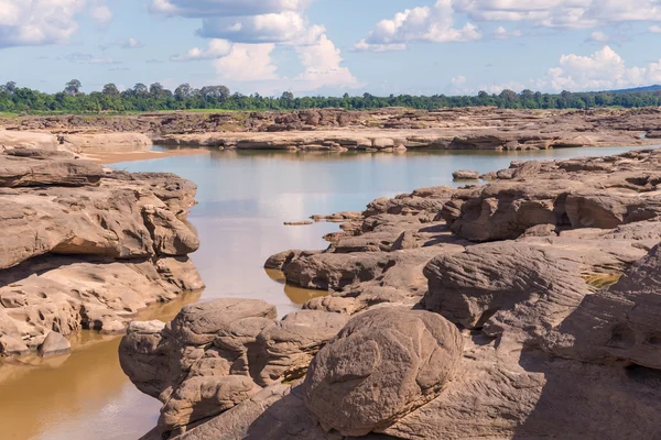 Grand Canyon stupefacente di roccia nel fiume Mekong, Ubonratchathani Th — Foto Stock