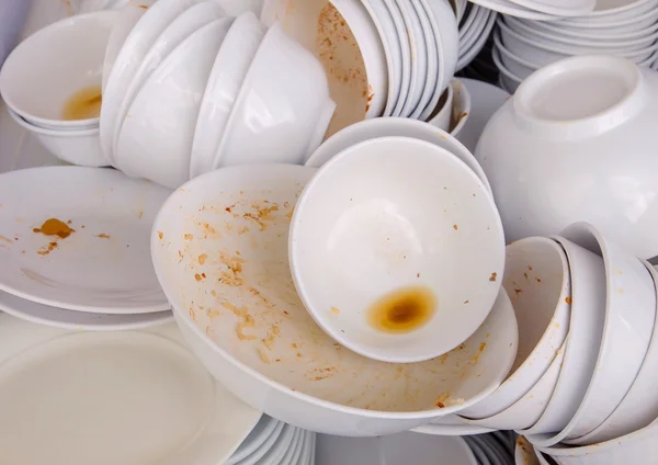 Dirty dishes waiting for wash — Stock Photo, Image