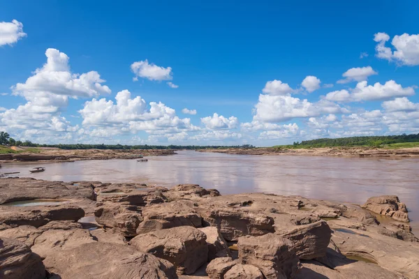 Grand Canyon stupefacente di roccia nel fiume Mekong, Ubonratchathani Th — Foto Stock