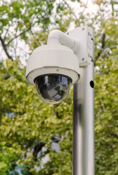 Caméra de sécurité CCTV et vidéo urbaine — Photo