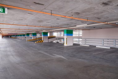 Boş Park garaj Binası