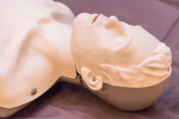 Modeling of dummy used in CPR training — Stock Photo, Image