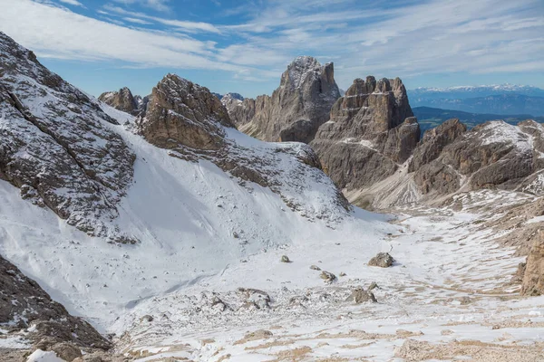 Mountains Vajolet Valley Towers Autumn Snow Blue Sky — Stock Photo, Image