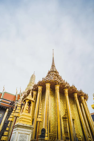 Stupa Doré Temple Bouddha Émeraude Wat Phra Rattana Satsadaram Wat — Photo