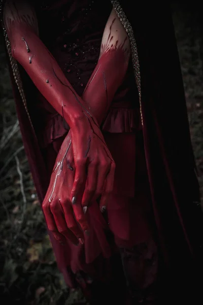 Czerwone Krwawe Ręce Wiedźmy — Zdjęcie stockowe