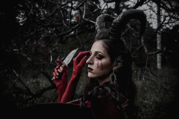 森の中の暗い妖精 — ストック写真