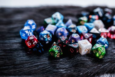 Tahta rol yapma oyunları için zar