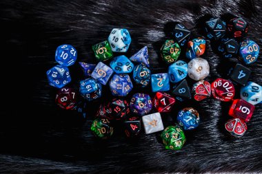 Tahta rol yapma oyunları için zar