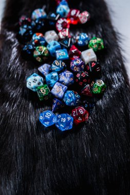 Tahta rol yapma oyunları için zar