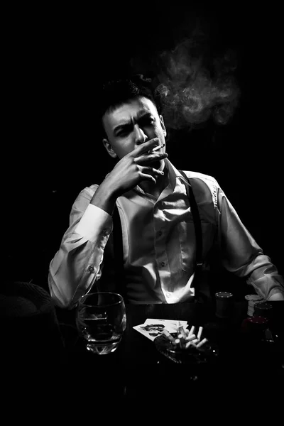 20. yüzyılın başlarında kara film kulübü.