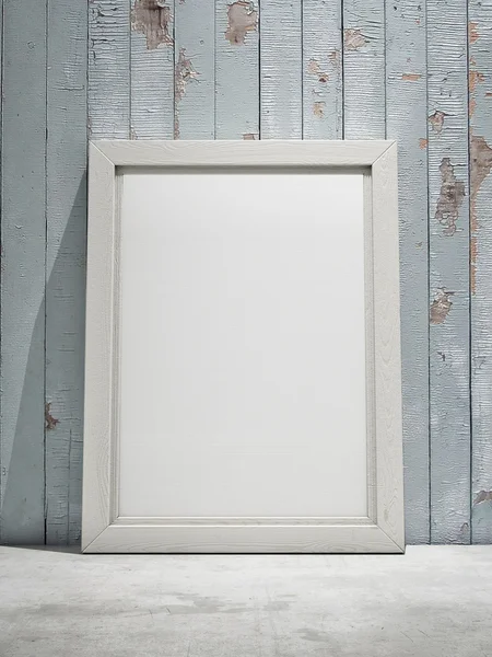 Beyaz ahşap tahta arka plan üzerinde tuval