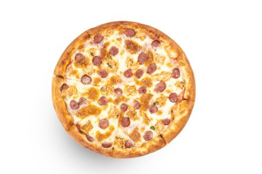 Pizza beyazda izole.