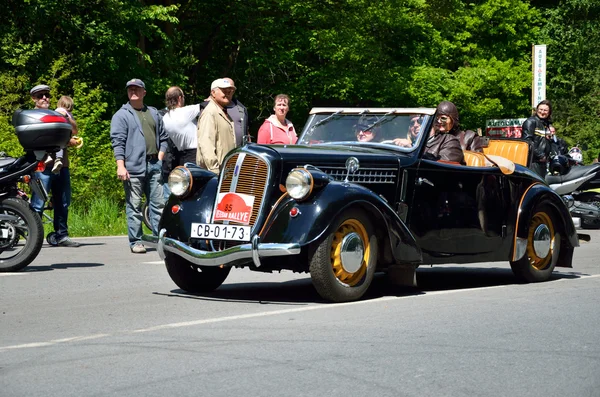 Coche Vintage — Foto de Stock