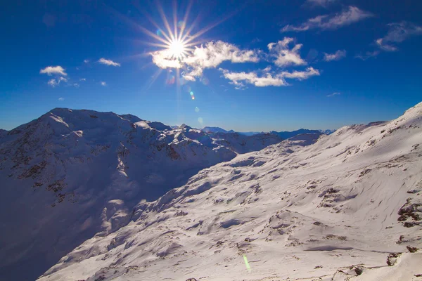 Det vackra landskapet i Alperna — Stockfoto