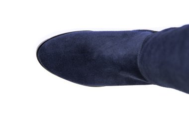 Beyaz bir arka plan üzerinde kadın botları üstten görünüm ayak yüksek botlar