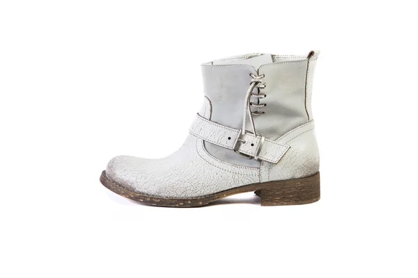 Botas de primavera brancas para mulheres sapatos em um fundo branco, loja online — Fotografia de Stock