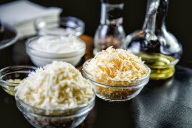 yemekleri pişirme için malzemeler