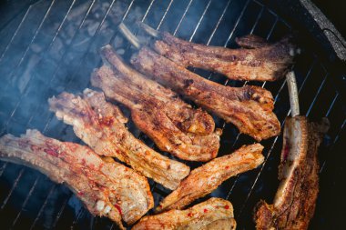 Et mangal, Barbekü menüsü, Domuz kaburga