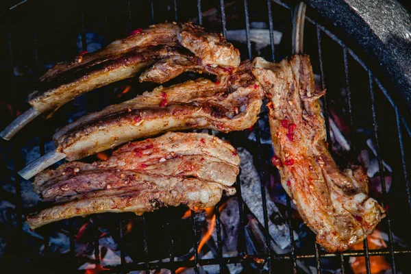 Maso, grilování menu, vepřová žebírka — Stock fotografie