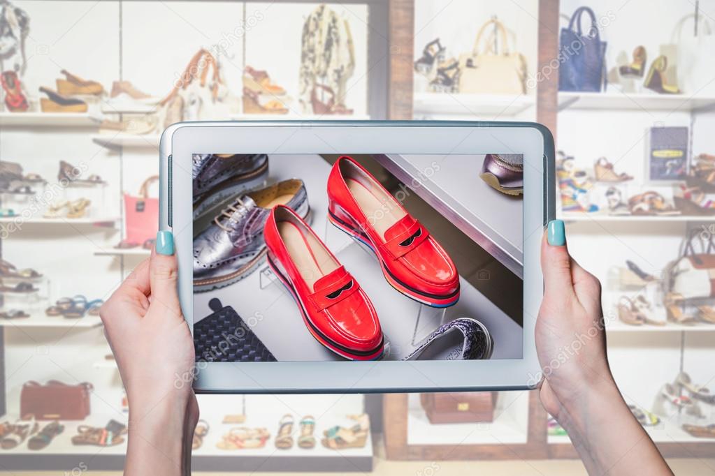 Shop women's shoes online, order via 