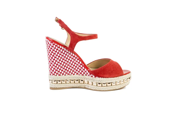 Sandali rossi da donna su sfondo bianco, negozio online — Foto Stock