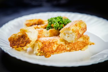 ekmek peynir ile rulo