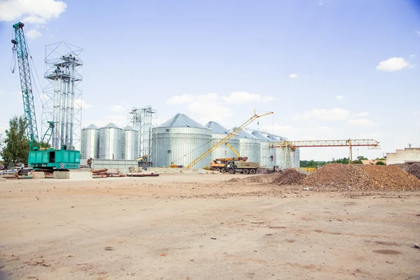 Construction site elevator, granary — Stock Photo, Image