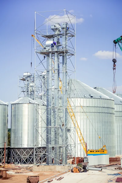 Construction site elevator, granary — Stock Photo, Image