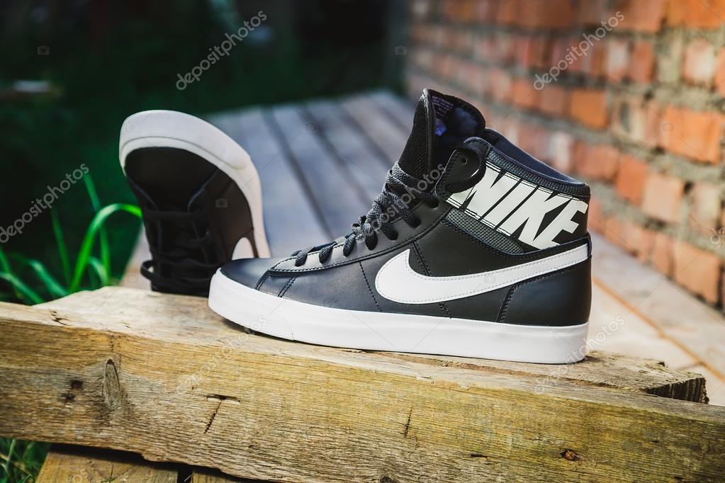 nike schoenen mannen