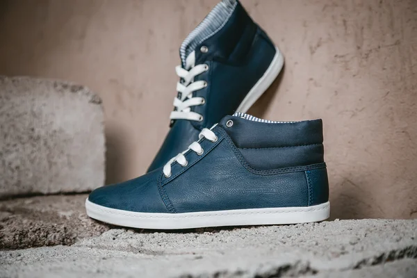 Erkek ayakkabıları, spor ayakkabı niteliğine