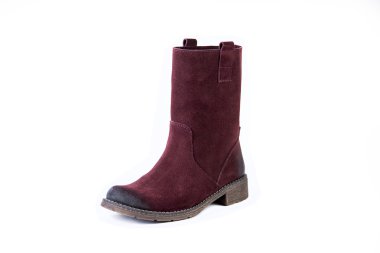 kadın ayakkabısı beyaz arka plan, kırmızı süet ayakkabılar üzerinde