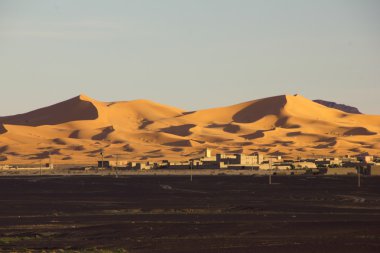 Erg African Merzouga Köyü Fas yukarıda Dunes
