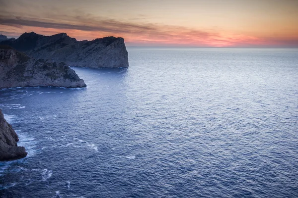 Θάλασσα μετά από το ηλιοβασίλεμα — Φωτογραφία Αρχείου