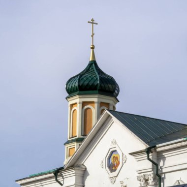 Ipatiev manastırındaki kilisenin kubbesi, Kostroma, Rusya