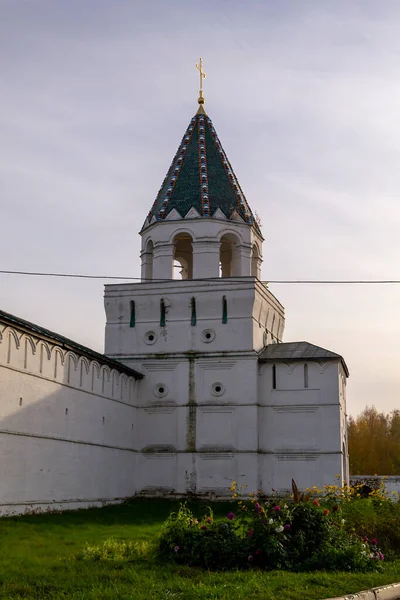 Brány Pravoslavného Kláštera Ipatijského Kláštera Kostroma Rusko — Stock fotografie