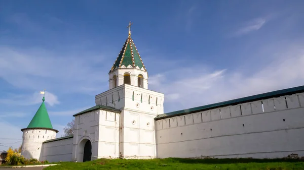 Mura Della Fortezza Del Monastero Ipatievsky Kostroma Russia — Foto Stock