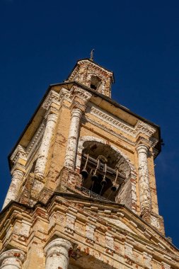 Ortodoks kırsal çan kulesi, Samet köyü, Kostroma bölgesi, Rusya