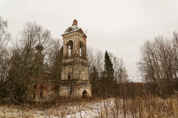Elhagyott Templom Erdőben Táj Feltételezés Templom Salenka Traktus Szudiszlavszkij Kerület — Stock Fotó