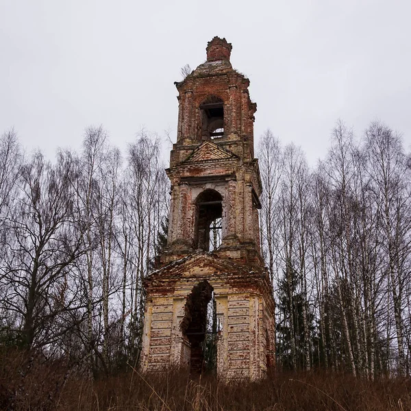 Campanile Ortodosso Abbandonato Tre Livelli — Foto Stock