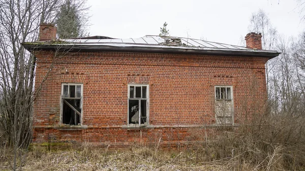 Budynek Zniszczonego Szpitala Szpital Zemskaya Rok Budowy 1914 Wieś Gavrilovo — Zdjęcie stockowe
