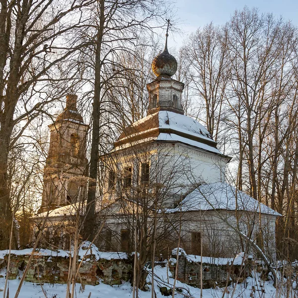 Заброшенная Православная Церковь Богородицкая Церковь Села Кишино Костромского Района Россия — стоковое фото