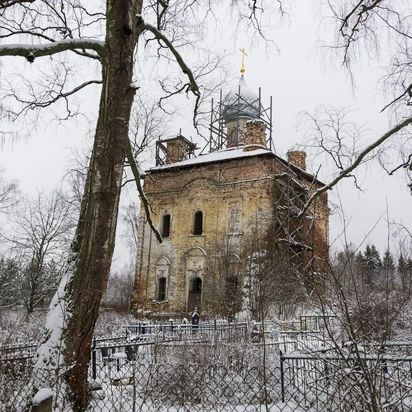 Destroyed Church Cemetery Winter Voznesenskaya Church Bychikha Village Kostroma Region — Stock Photo, Image