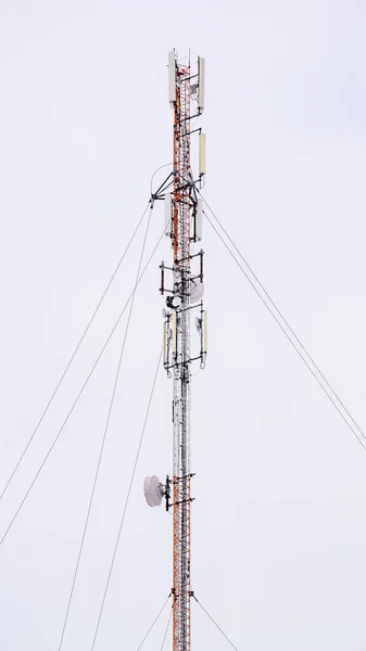 Torre Telefone Móvel Contra Céu — Fotografia de Stock