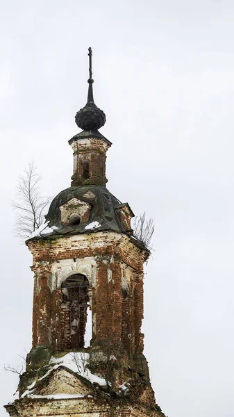 Vieux Clocher Ruine Village Kholm Région Kostroma Russie — Photo