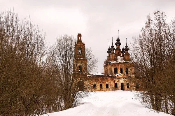 Krajina Zničena Pravoslavný Kostel Zimě Vesnice Uglyovo Kostroma Region Rusko — Stock fotografie