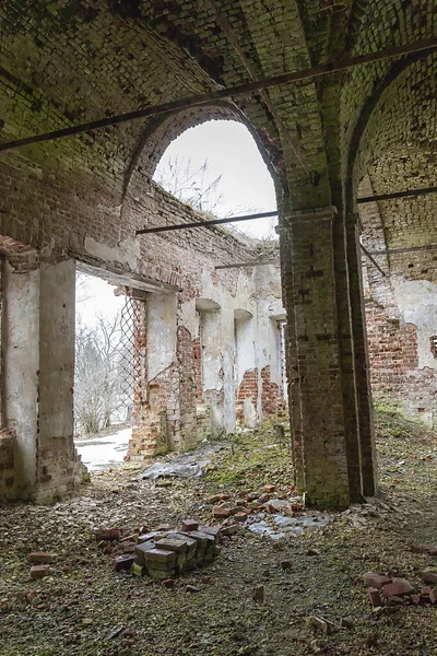 파괴된 정교회의 이츠키 러시아의 스트로마 — 스톡 사진