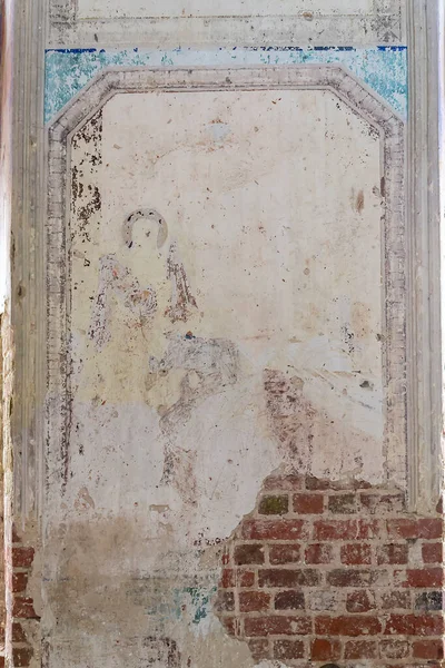 Überreste Von Zeichnungen Den Wänden Einer Zerstörten Orthodoxen Kirche Dorf — Stockfoto