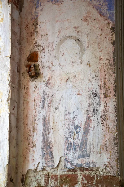 Restos Dibujos Las Paredes Una Iglesia Ortodoxa Destruida Pueblo Troitskoye — Foto de Stock